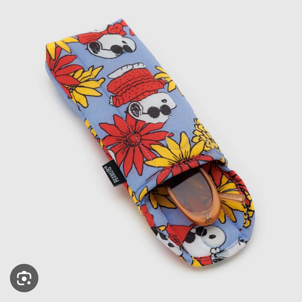 BAGGU: Peanuts Puffy Glasses Sleeve🌻